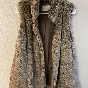 Zara girls fur vest